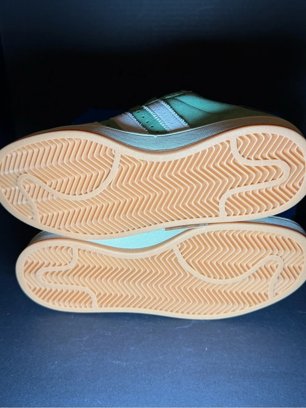 adidas Campus 00s Women's Suede Sneakers in new light Green size 8.5W
